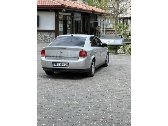 Opel Vectra değişensiz temiz bakımlı