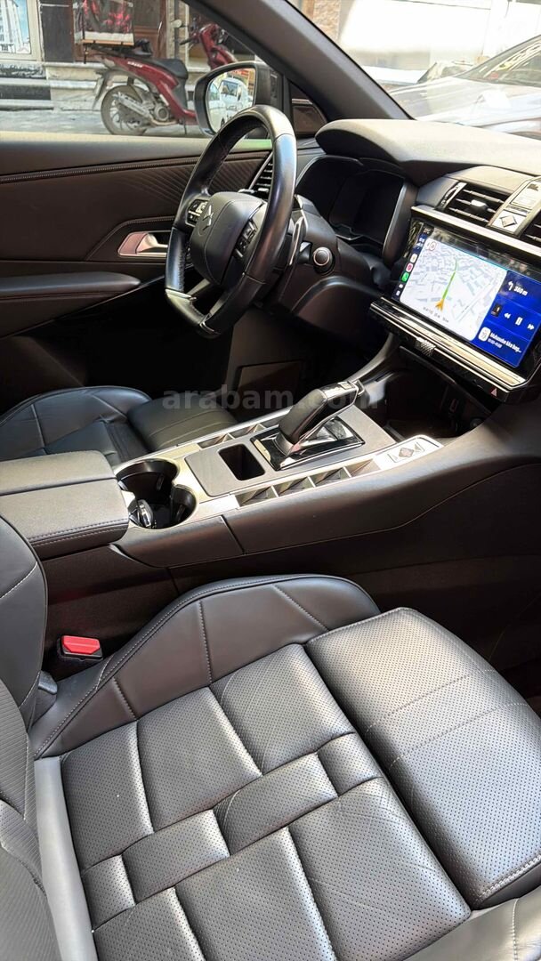 Sahibinden DS Automobiles DS7 ETense Opera 2023 Model Acil 5