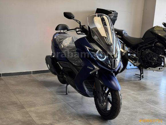BALKAN MOTORS - 2024 KYMCO DOWNTOWN 250i KONFOR VE PERFORMANS