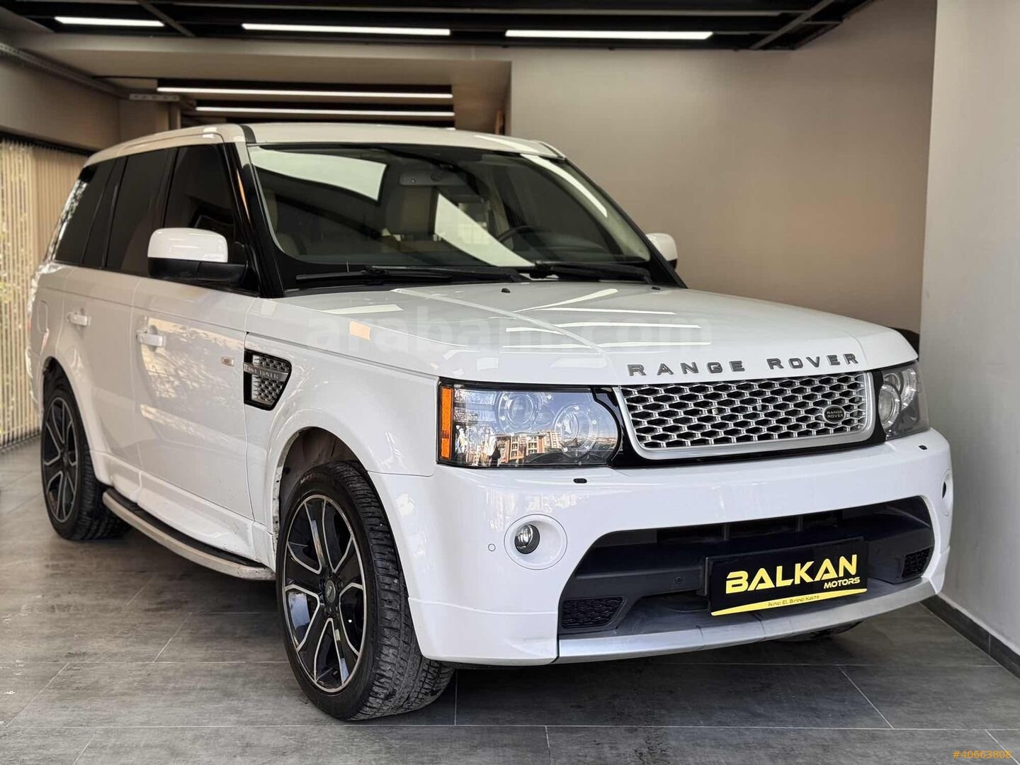 Galeriden Land Rover Range Sport 3.0 TDV6 Autobiography 2011 Model İstanbul 269.000 km Beyaz 3