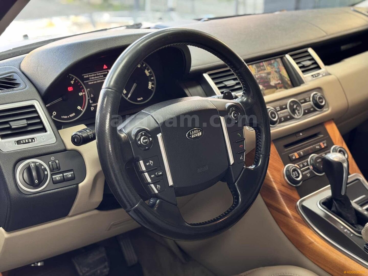Galeriden Land Rover Range Sport 3.0 TDV6 Autobiography 2011 Model İstanbul 269.000 km Beyaz 7