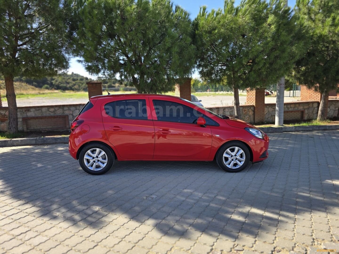 Galeriden Opel Corsa 1.4 Essentia 2015 Model Manisa 133.000 km Kırmızı 5