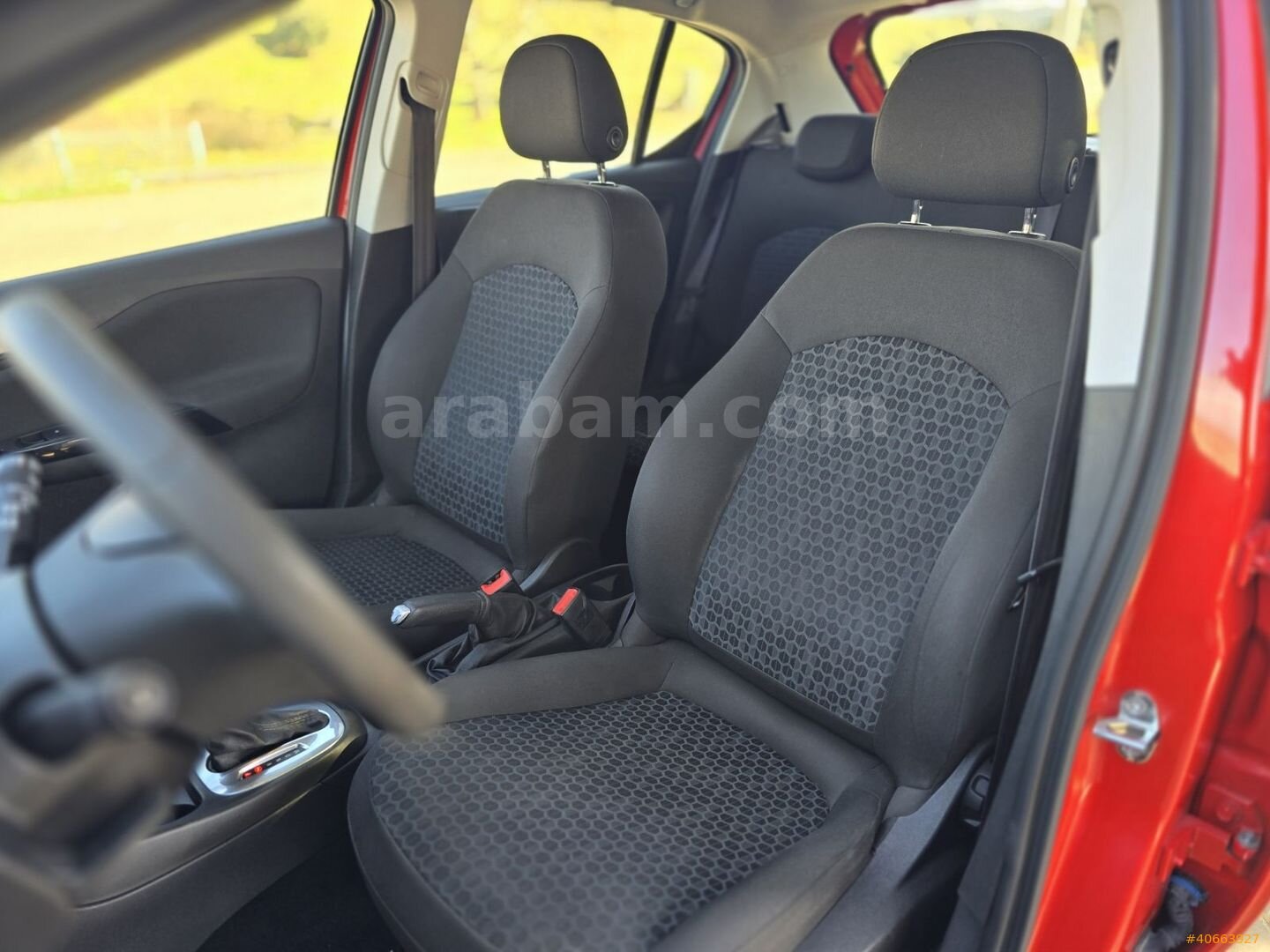 Galeriden Opel Corsa 1.4 Essentia 2015 Model Manisa 133.000 km Kırmızı 7
