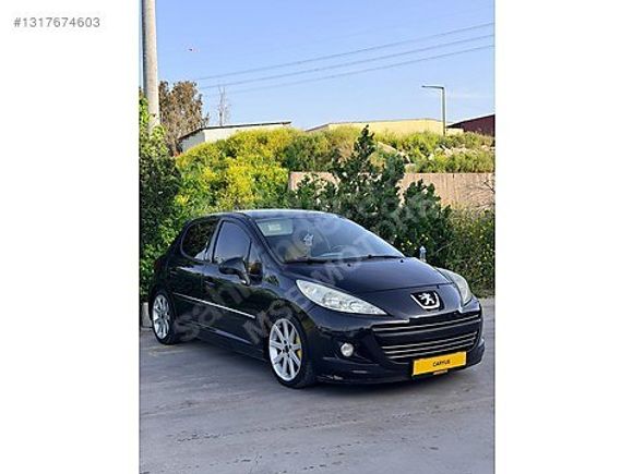 Galeriden Peugeot 207 1.6 HDi Dynamic 2010 Model İzmir 232.000 km