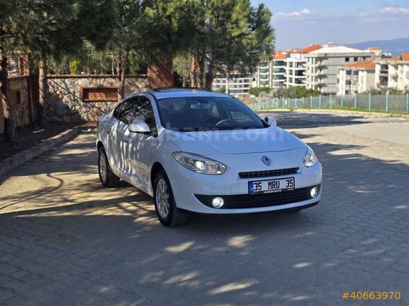 KEYLESS-GO SUNROOF OTOMATİK DÜŞÜK KM FLUANCE 1.5 DCİ K.K. 12 TKS