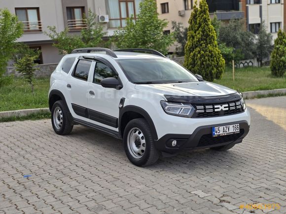 41000KM 4×4 DUSTER HATASIZ BOYASIZ KAYITSIZ K.K. 12 TAKSİT
