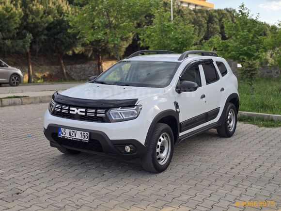 41000KM 4×4 DUSTER HATASIZ BOYASIZ KAYITSIZ K.K. 12 TAKSİT