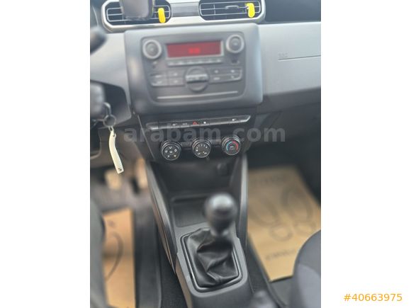 41000KM 4×4 DUSTER HATASIZ BOYASIZ KAYITSIZ K.K. 12 TAKSİT