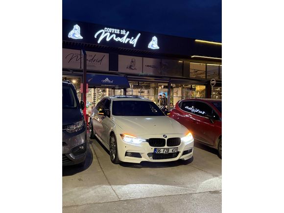 Sahibinden BMW 3 Serisi 318i 40th Year Edition 2017 Model 