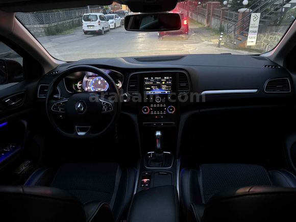 Sahibinden Renault Megane 1.3 TCe Icon 2020 Model 