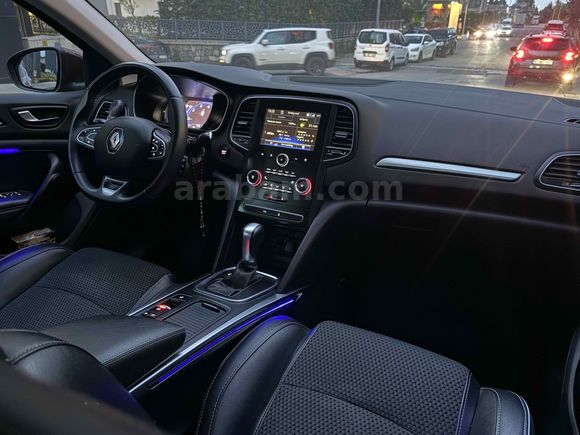 Sahibinden Renault Megane 1.3 TCe Icon 2020 Model 