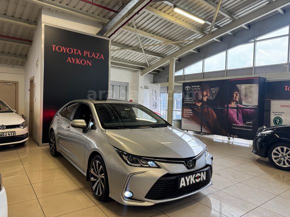 2022 TOYOTA COROLLA 1.5 FLAME X-PACK MULTIDRIVE S