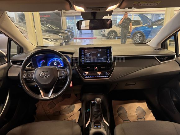 2021 TOYOTA COROLLA 1.5 DREAM MULTIDRIVE S