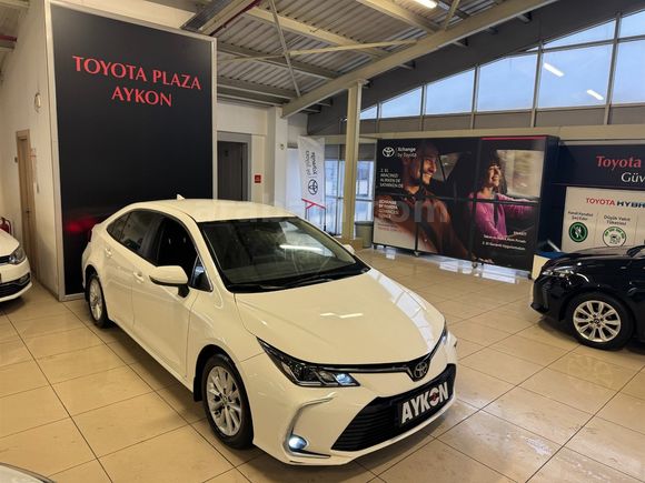 2021 TOYOTA COROLLA 1.5 DREAM MULTIDRIVE S