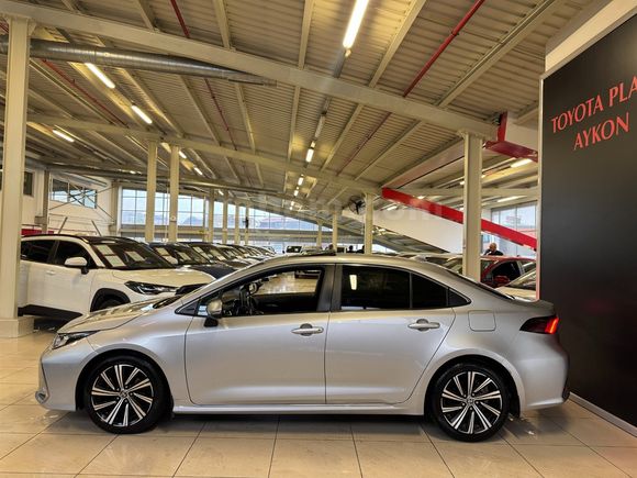 2022 TOYOTA COROLLA 1.5 FLAME X-PACK MULTIDRIVE S