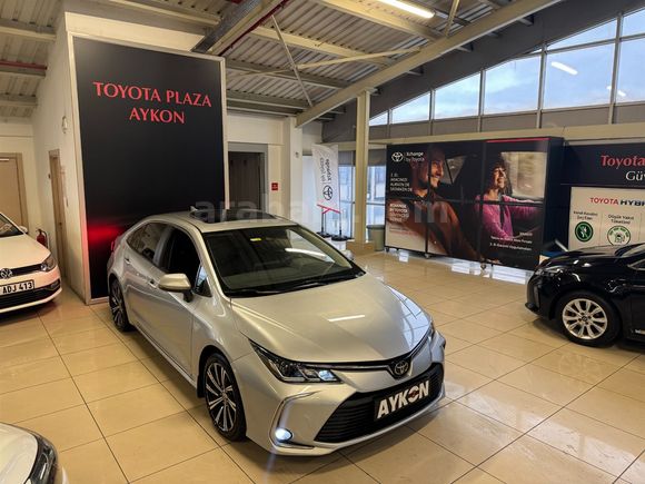 2022 TOYOTA COROLLA 1.5 FLAME X-PACK MULTIDRIVE S