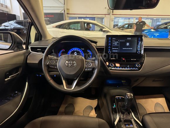 2022 TOYOTA COROLLA 1.5 FLAME X-PACK MULTIDRIVE S