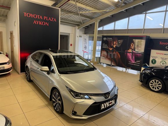 2022 TOYOTA COROLLA 1.5 FLAME X-PACK MULTIDRIVE S