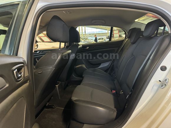 2019 RENAULT MEGANE 1.6 JOY