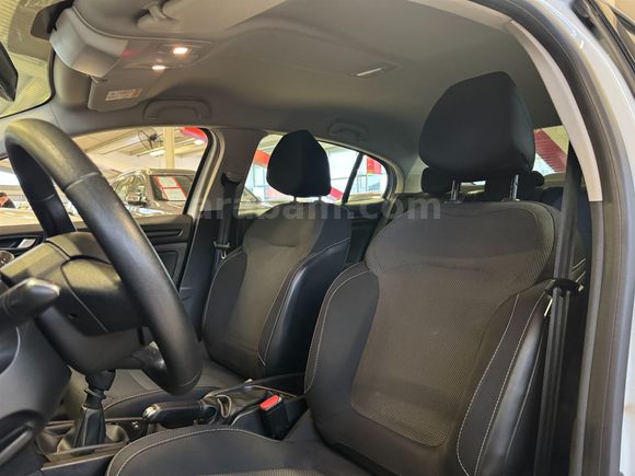 2019 RENAULT MEGANE 1.6 JOY