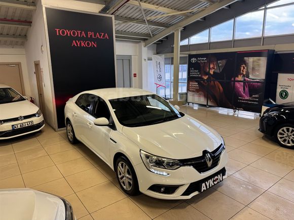 2019 RENAULT MEGANE 1.6 JOY