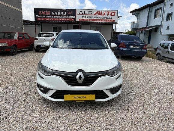 Galeriden Renault Megane 1.5 dCi Touch 2017 Model Hatay 220.000 km Beyaz