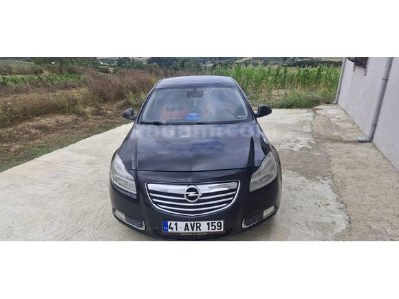 Sahibinden Opel Insignia 2.0 CDTI Edition 2012 Model