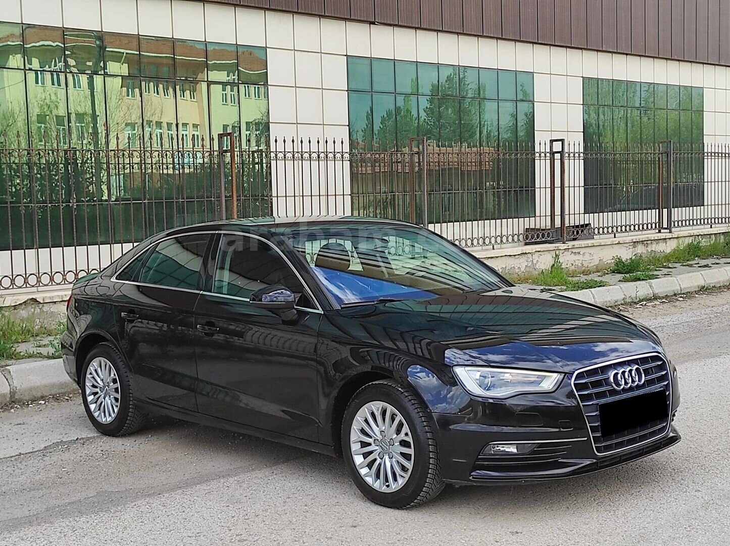 Galeriden Audi A3 Sedan 1.6 TDI Ambiente 2014 Model Ankara 197.000 km Siyah 3