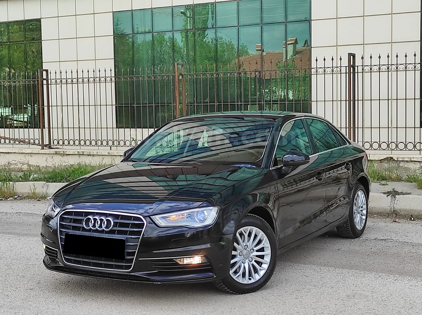 Galeriden Audi A3 Sedan 1.6 TDI Ambiente 2014 Model Ankara 197.000 km Siyah 4
