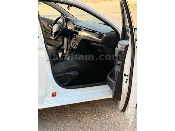 ORJİNAL PEUGOT 301  çok temiz Aile aracı 