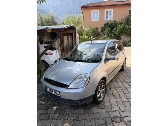 Sahibinden Ford Fiesta 1.4 TDCi Comfort 2003 Model 