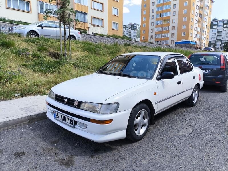 Sahibinden Toyota Corolla 1.6 XLi 1995 Model