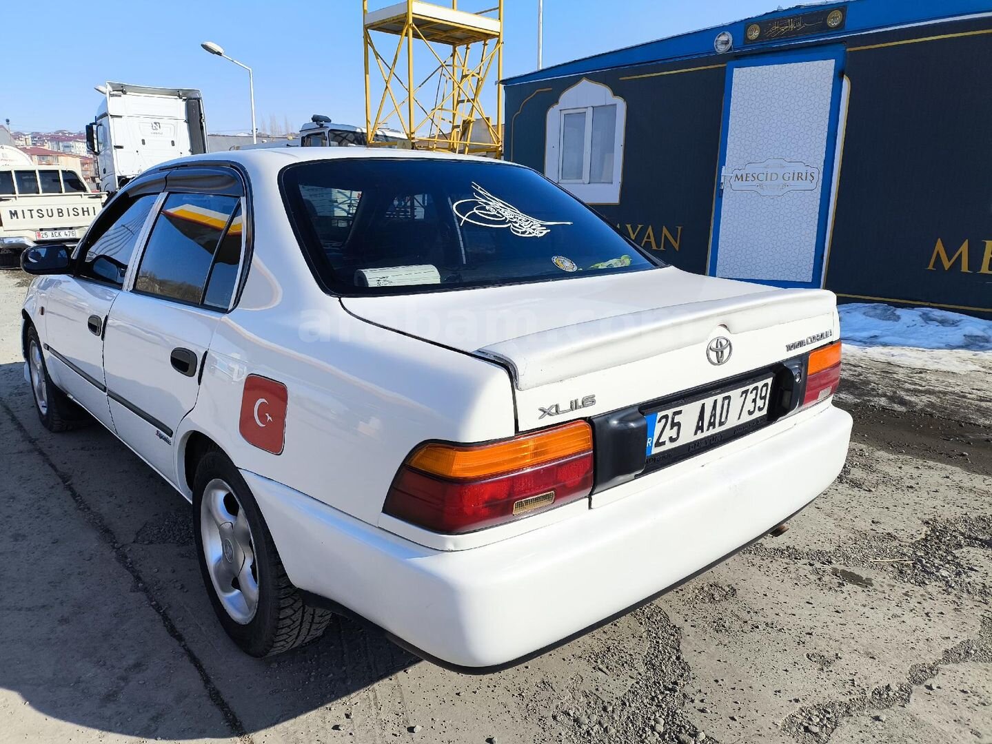 Sahibinden Toyota Corolla 1.6 XLi 1995 Model 5