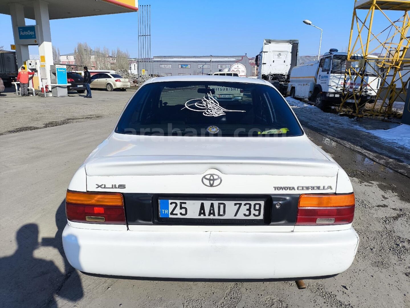 Sahibinden Toyota Corolla 1.6 XLi 1995 Model 4