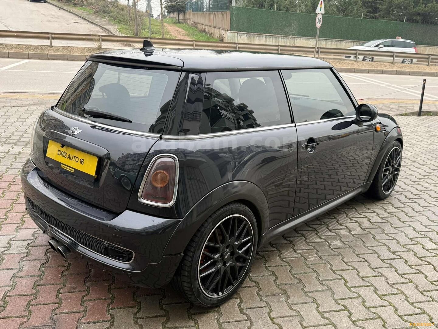 Galeriden Mini One 1.4 2009 Model Bursa 279.000 km Füme 4