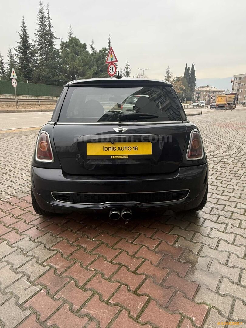 Galeriden Mini One 1.4 2009 Model Bursa 279.000 km Füme 2
