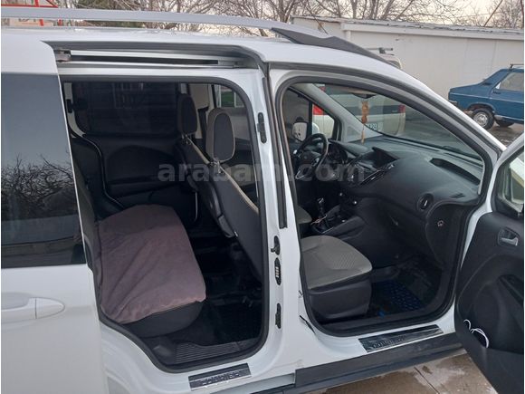 Sahibinden Ford Tourneo Courier 1.6 TDCi Titanium Plus 2015 Model