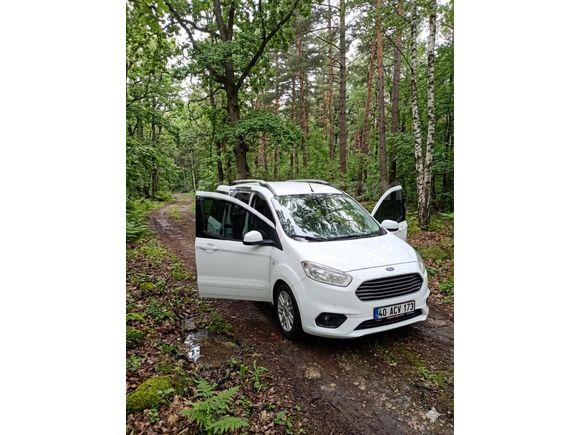 Sahibinden Ford Tourneo Courier 1.6 TDCi Titanium Plus 2015 Model