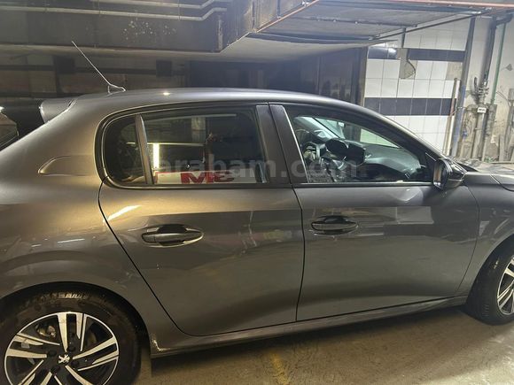 Sahibinden Peugeot 208 1.2 PureTech Active Prime 2023 Model 