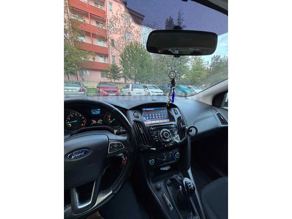 Acil satılık Ford Focus 1.6 Ti-VCT Trend X 2015 Model 