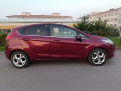 Sahibinden Ford Fiesta 1.4 TDCi Titanium X 2011 Model  283.000 km Kırmızı
