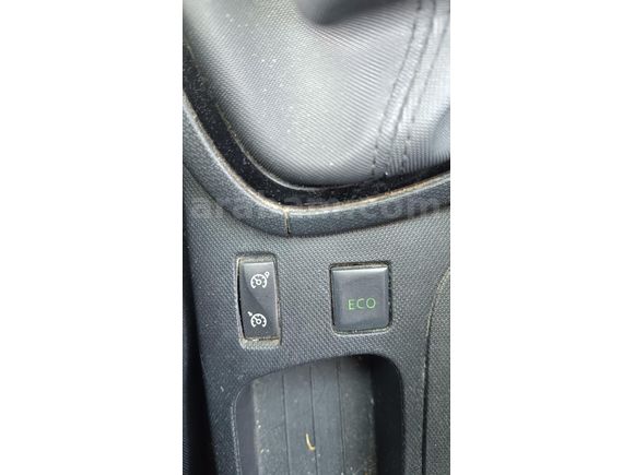 Sahibinden Renault Clio 1.5 dCi Icon 2014 Model