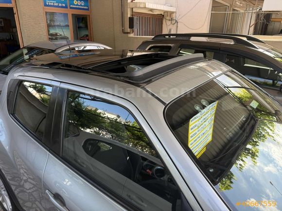 2018 MODEL 60.000 km de CAM TAVANLI OTOMATİK HATASIZ JUKE