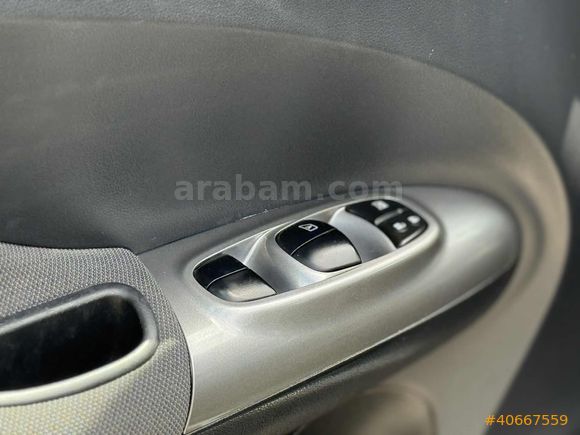 2018 MODEL 60.000 km de CAM TAVANLI OTOMATİK HATASIZ JUKE