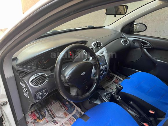 Sahibinden Ford Focus 1.6 Ambiente 2000 Model 