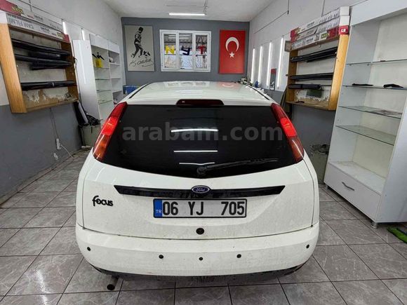 Sahibinden Ford Focus 1.6 Ambiente 2000 Model 
