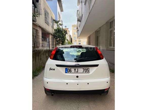 Sahibinden Ford Focus 1.6 Ambiente 2000 Model 