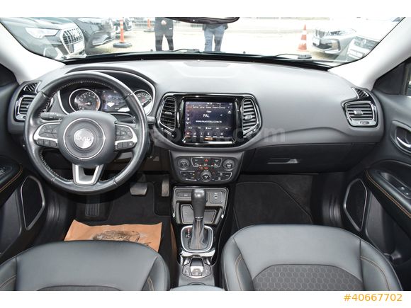 MAZDA OZAN'DAN 83 BİNDE OTOMATİK 2020 JEEP COMPASS LMTD BOYASIZ