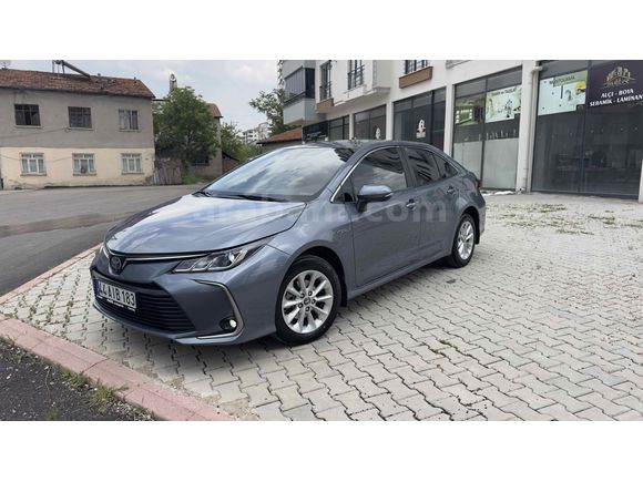 SAHİBİNDEN BOYASIZ DEĞİŞENSİZ 2020 1.8 HYBRİD 