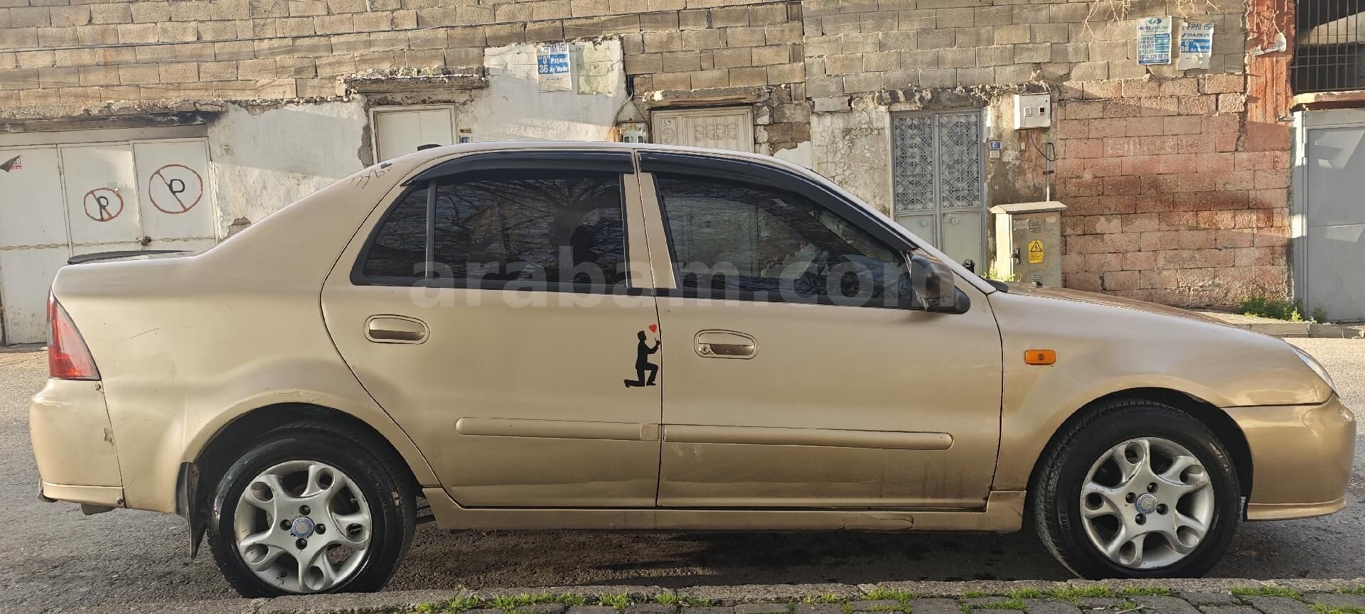 Sahibinden Geely Echo 1.3 Comfort 2009 Model Gaziantep 240.000 km Kahverengi 4